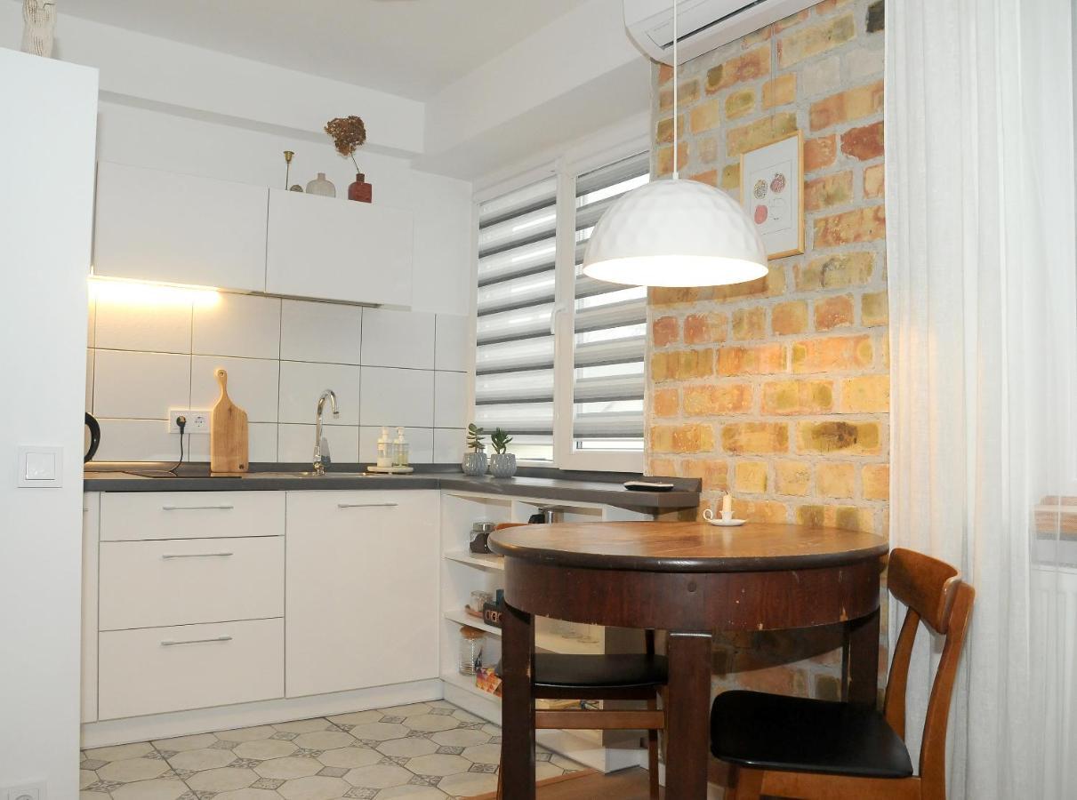 Nijole Ir Algimantas Apartment Anykščiai Exterior foto